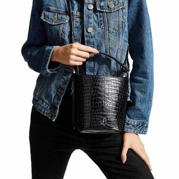 ジミーチュウ(最新もセール偽物で欲しい)JC付きVARENNE/BUCKET/Latte